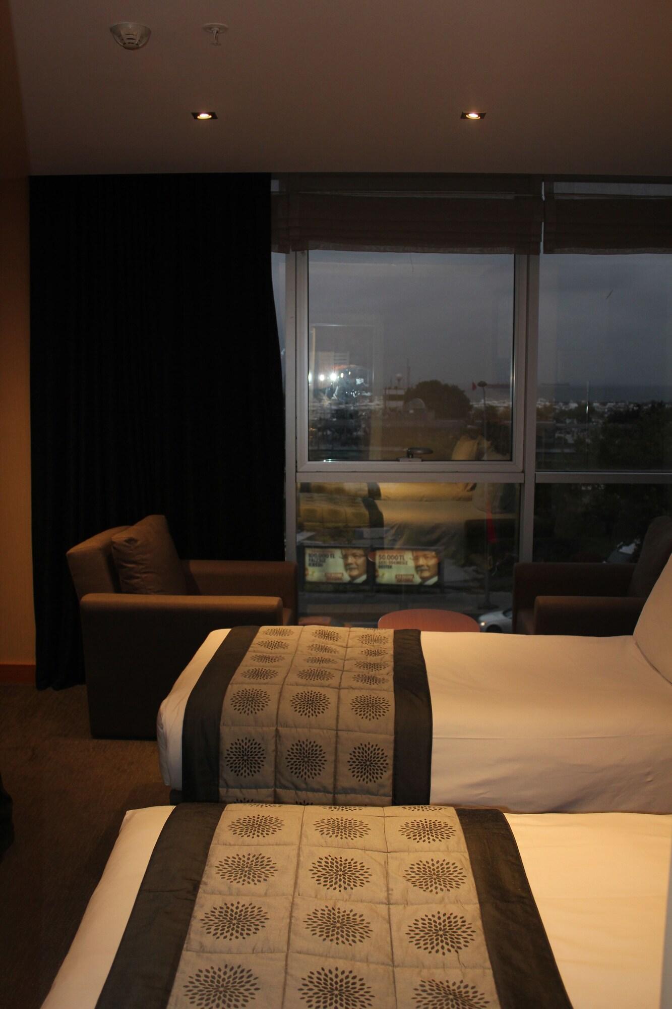 Le Marde Hotel Istanbul Bagian luar foto